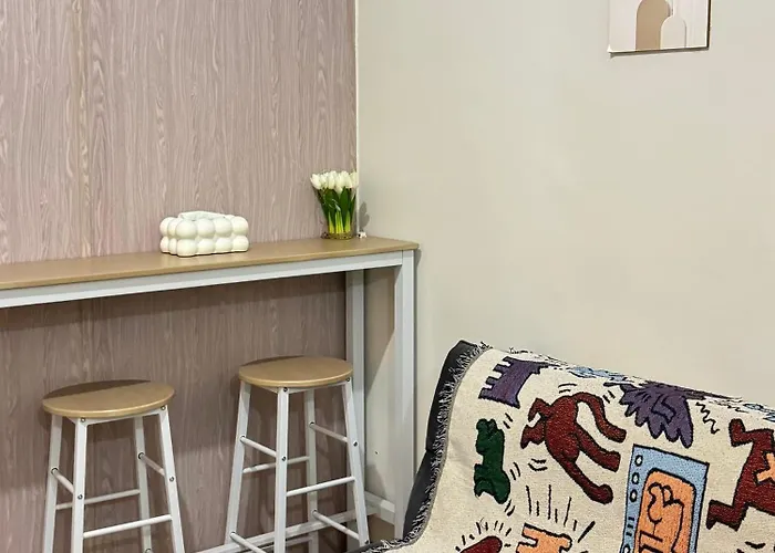 Aparthotel Euro Escape Manila